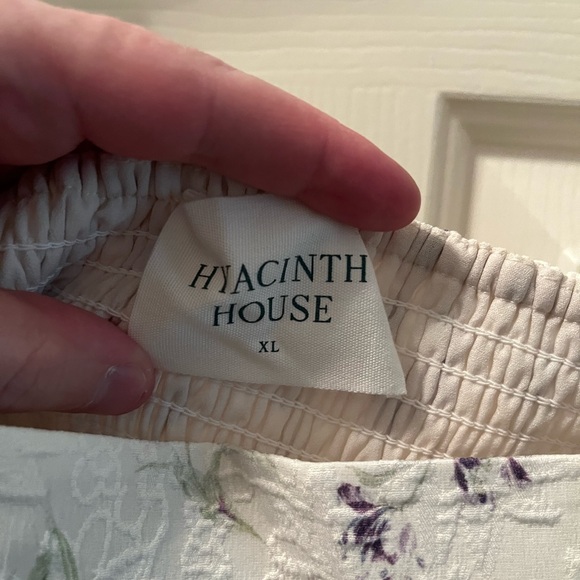 Tuckernuck Shirt XL - Picture 3 of 3